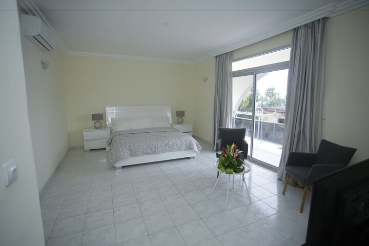 Room 16 of 61
