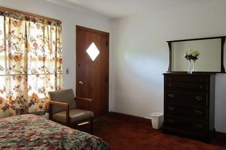 Room 23 of 53