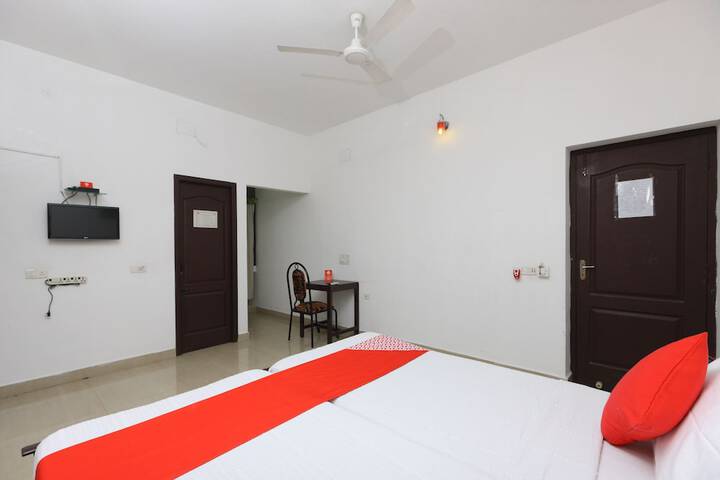 Room 10 of 22