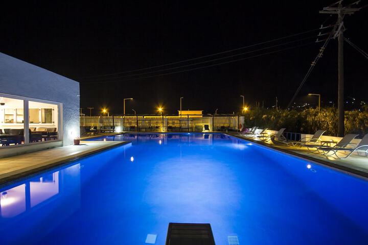 Hotel with Pool