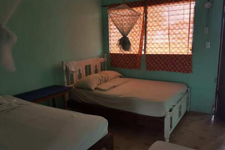 Room 2 of 23