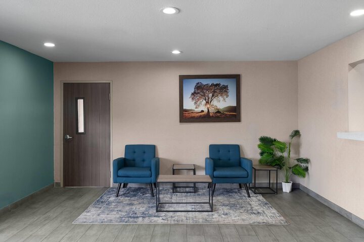 Guest Lobby