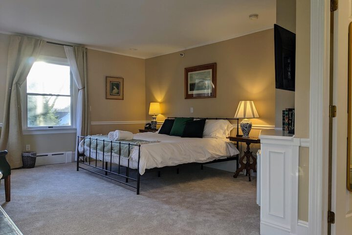 Room 123 of 258