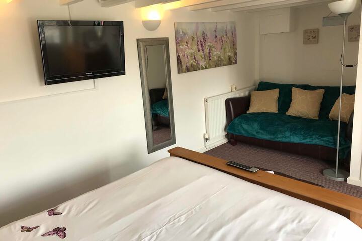 Room 20 of 27