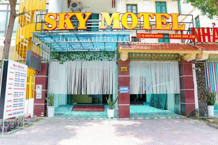 SKY HOTEL - KHACH SAN BAC NINH