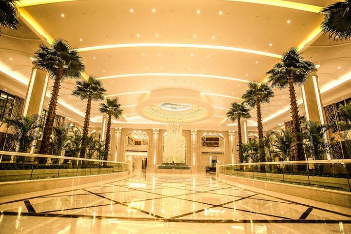 General 2 of 17