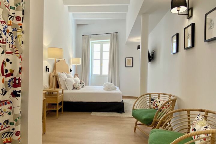 Room 7 of 26