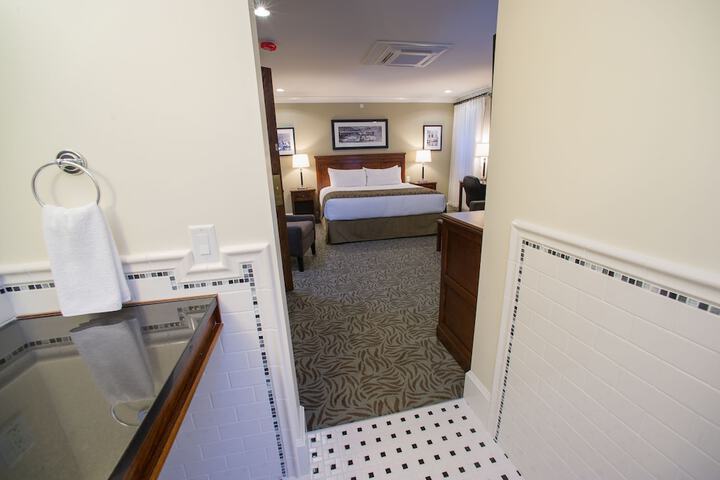 Room 114 of 140