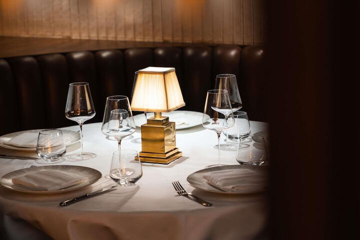Dining 74 of 160