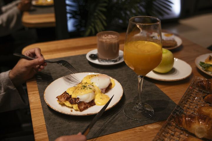 Breakfast/Coffee Service 47 of 61