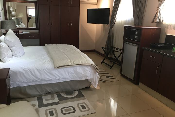 Room 51 of 58