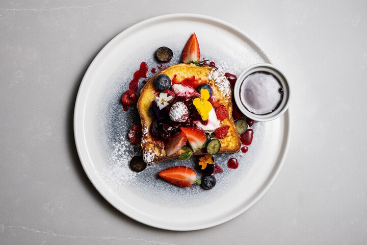 Breakfast/Coffee Service 207 of 295