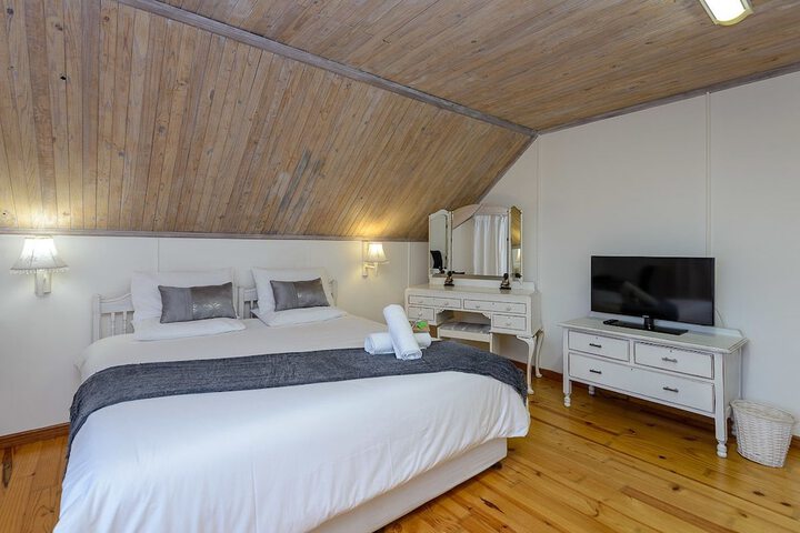 Room 16 of 54