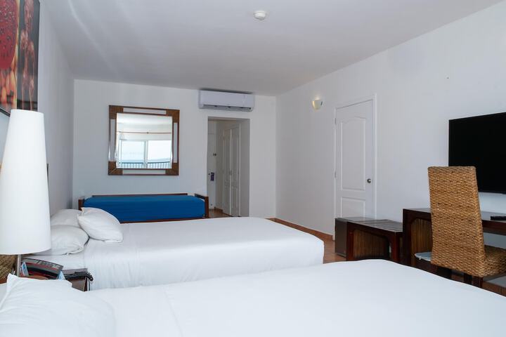 Room 31 of 130