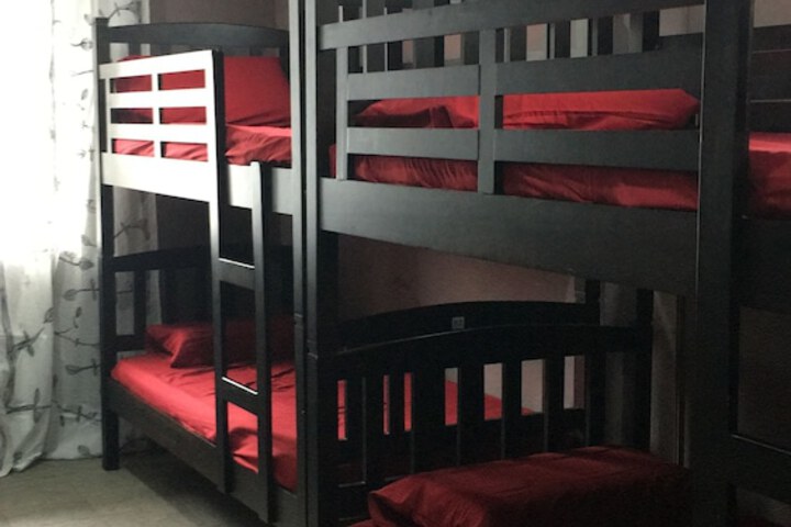 Room 8 of 31