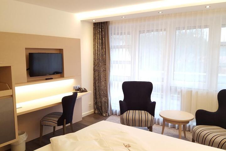 Room 11 of 79