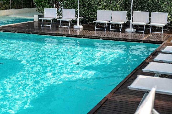 Pool 47 of 89