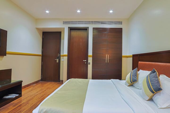 Room 43 of 137