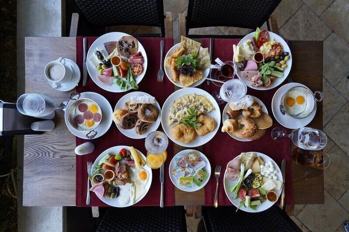 Dining 150 of 169