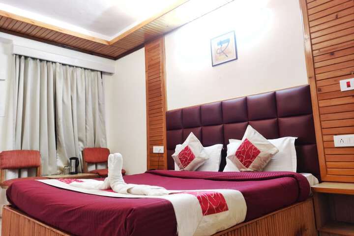 Room 2 of 7