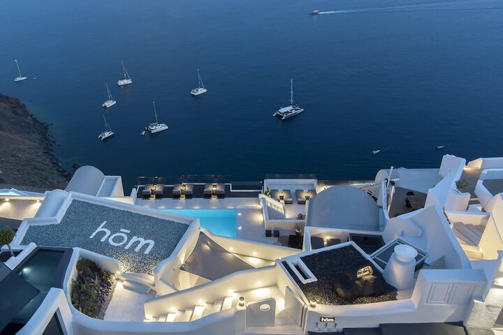 Hotel 77 of 82