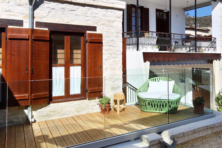 Terrace/Patio 26 of 40
