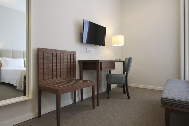 Room 17 of 80