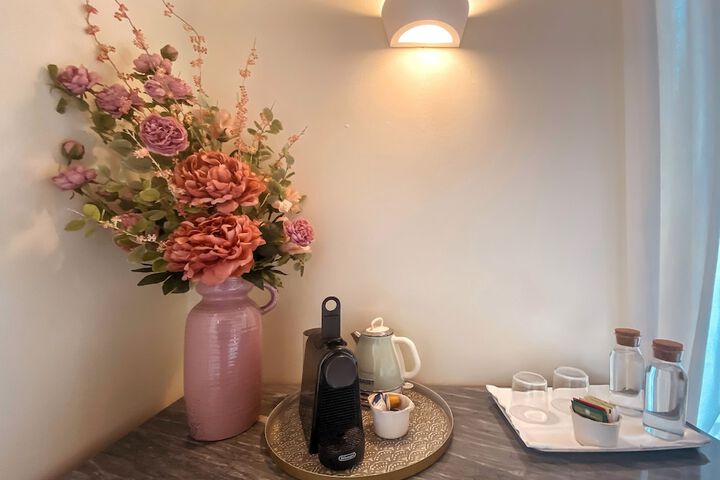 Breakfast/Coffee Service 28 of 64