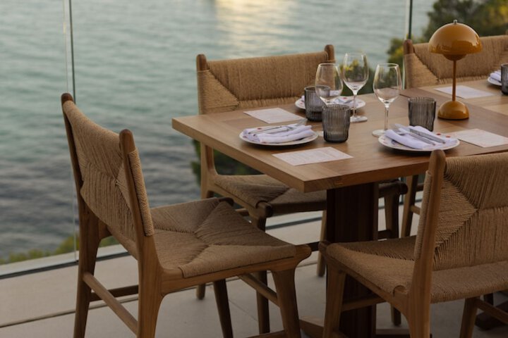 Dining 65 of 74