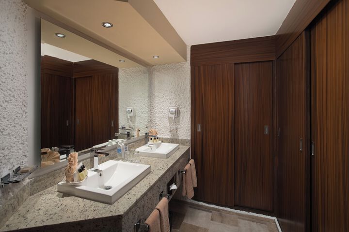 Bathroom Interior Photo