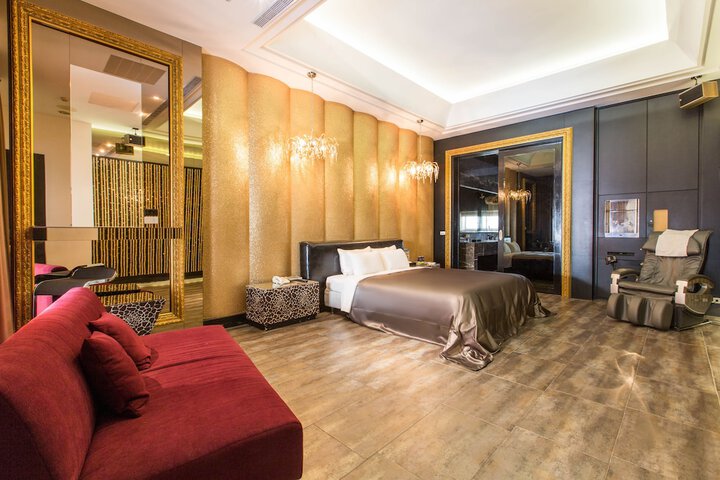 Room 45 of 91