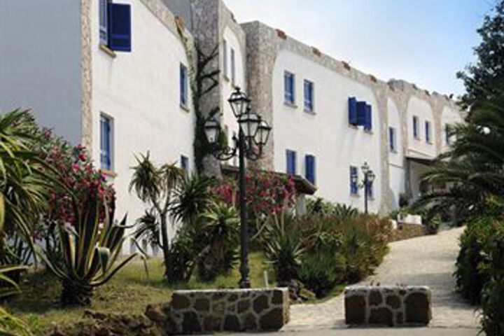 Hotel Entry