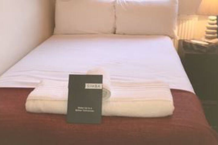 Room 49 of 82