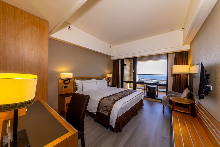 Room 19 of 55