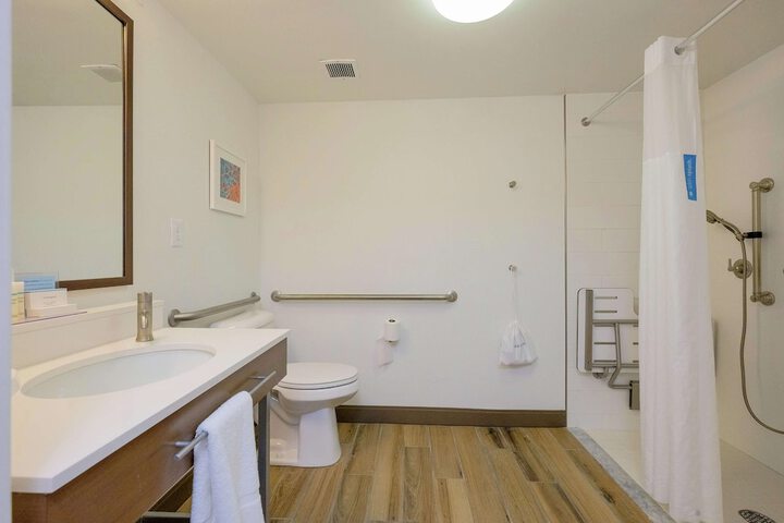 Bathroom shower