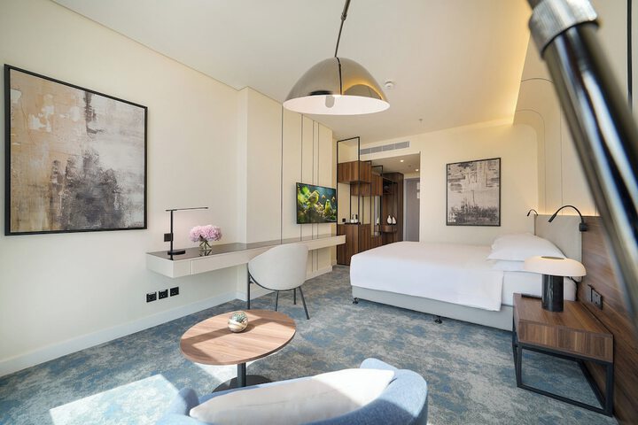 Room 13 of 64
