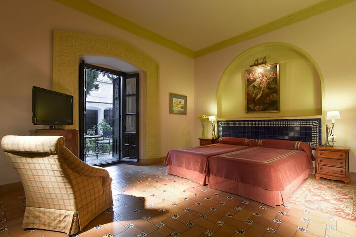 Room 5 of 47