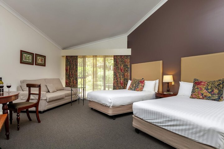 Room 16 of 112