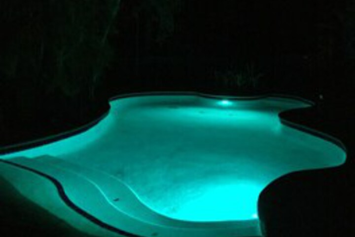 Pool 40 of 43