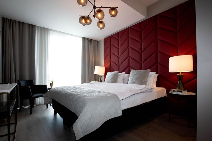 Room 15 of 82