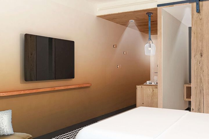 Room 28 of 153