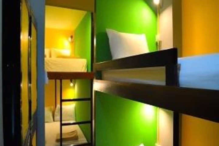 Room 14 of 37