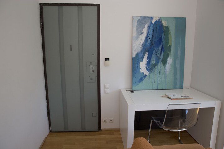 Room 30 of 56