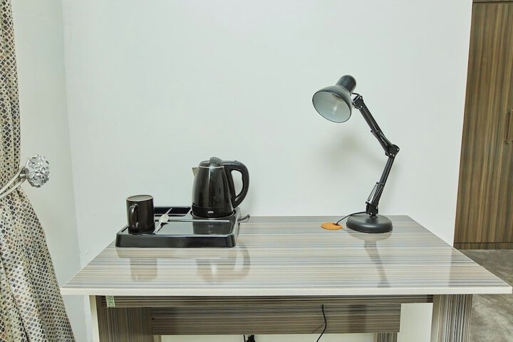 Room 4 of 32