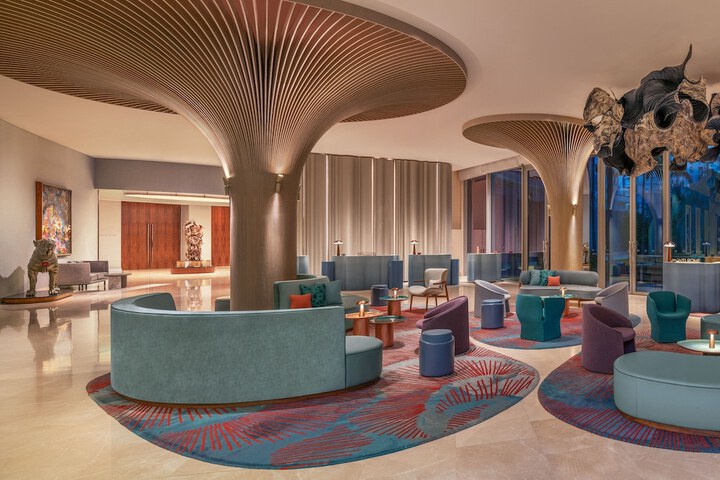 Hotel Interior 4 of 134