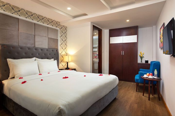 Room 20 of 37
