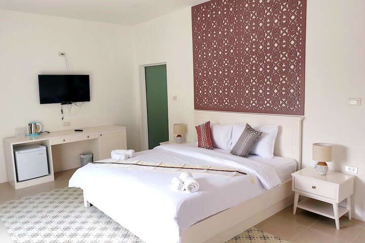 Room 9 of 23