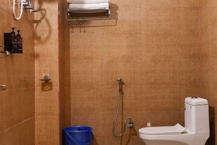 Room 43 of 50