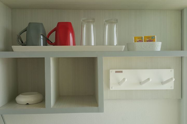 Room 25 of 77