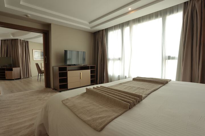 Room 22 of 63